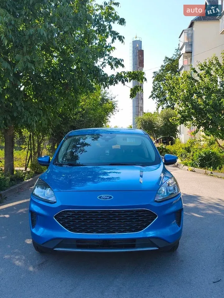 Ford Escape 2019 photo 3
