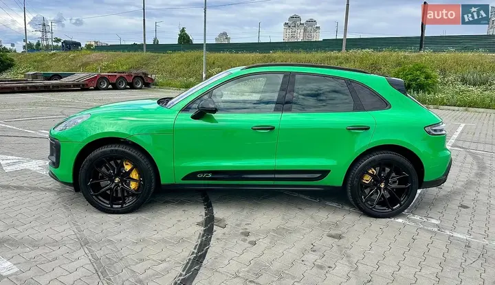 Porsche Macan 2021 photo 2