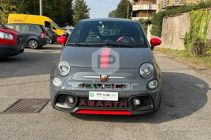 Abarth 595 2021 photo 2