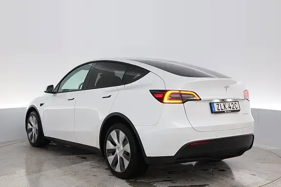 Tesla Model Y 2022 photo 4