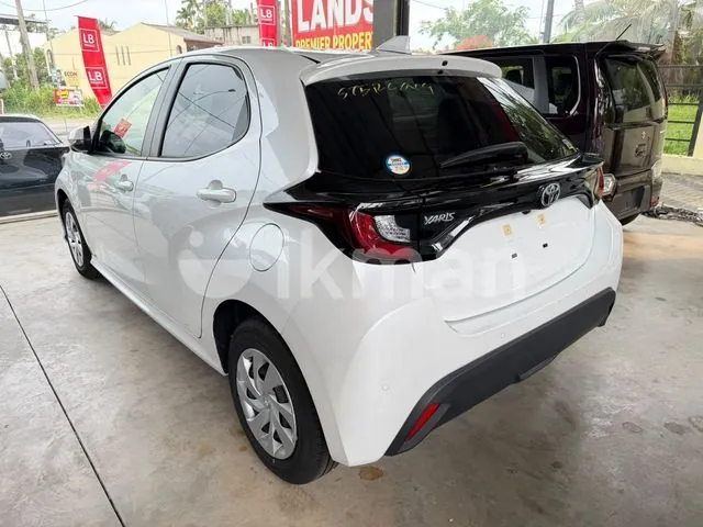 Toyota Yaris 2024 photo 4