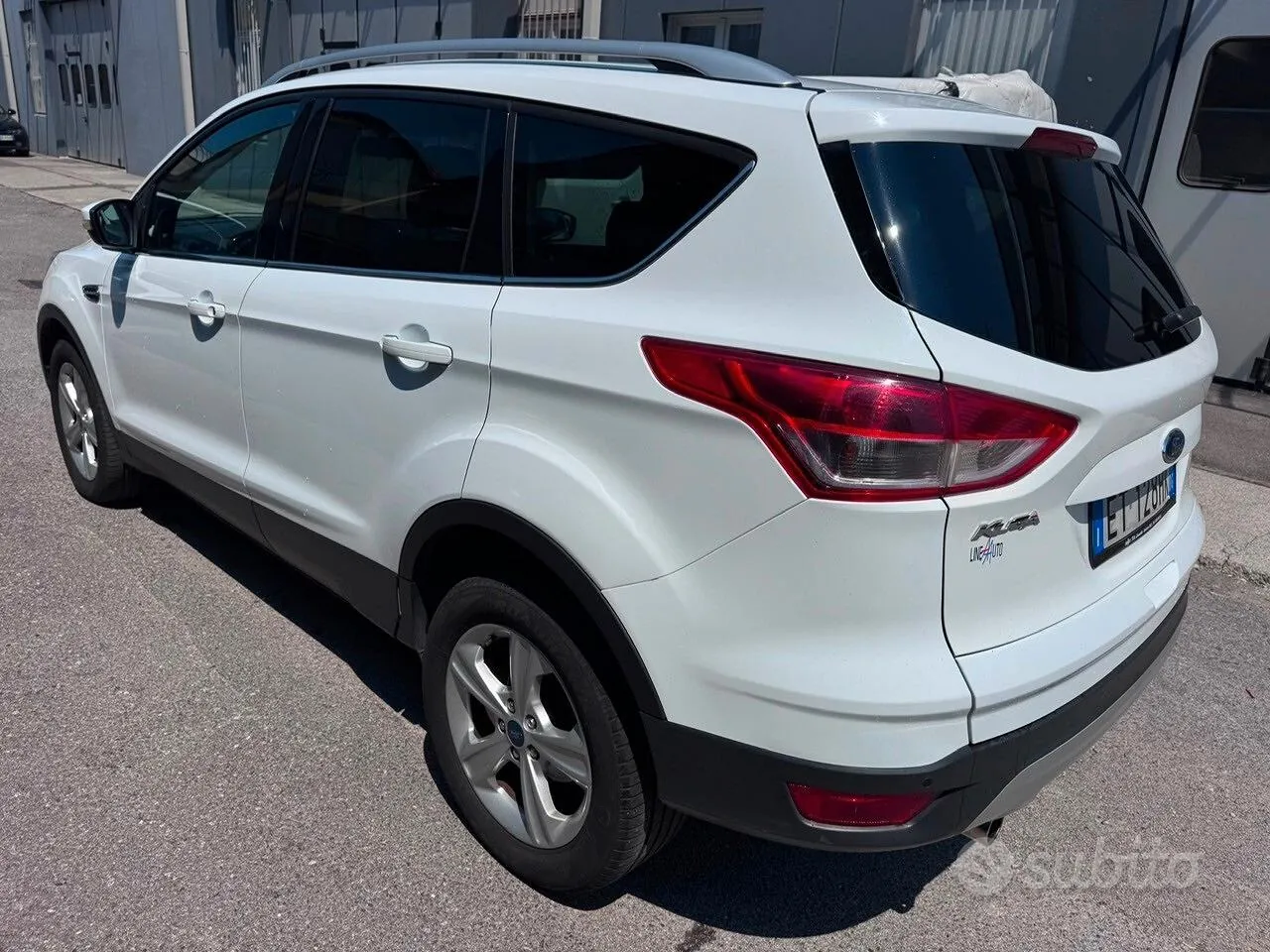 Ford Kuga 2013 photo 4