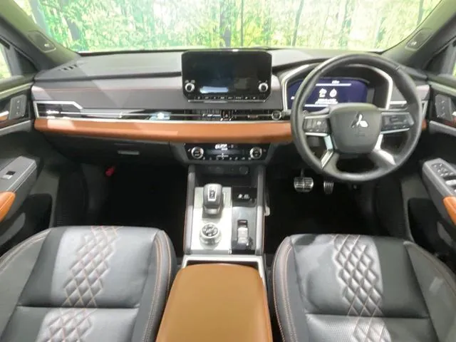 Mitsubishi Outlander Phv 2022 photo 2