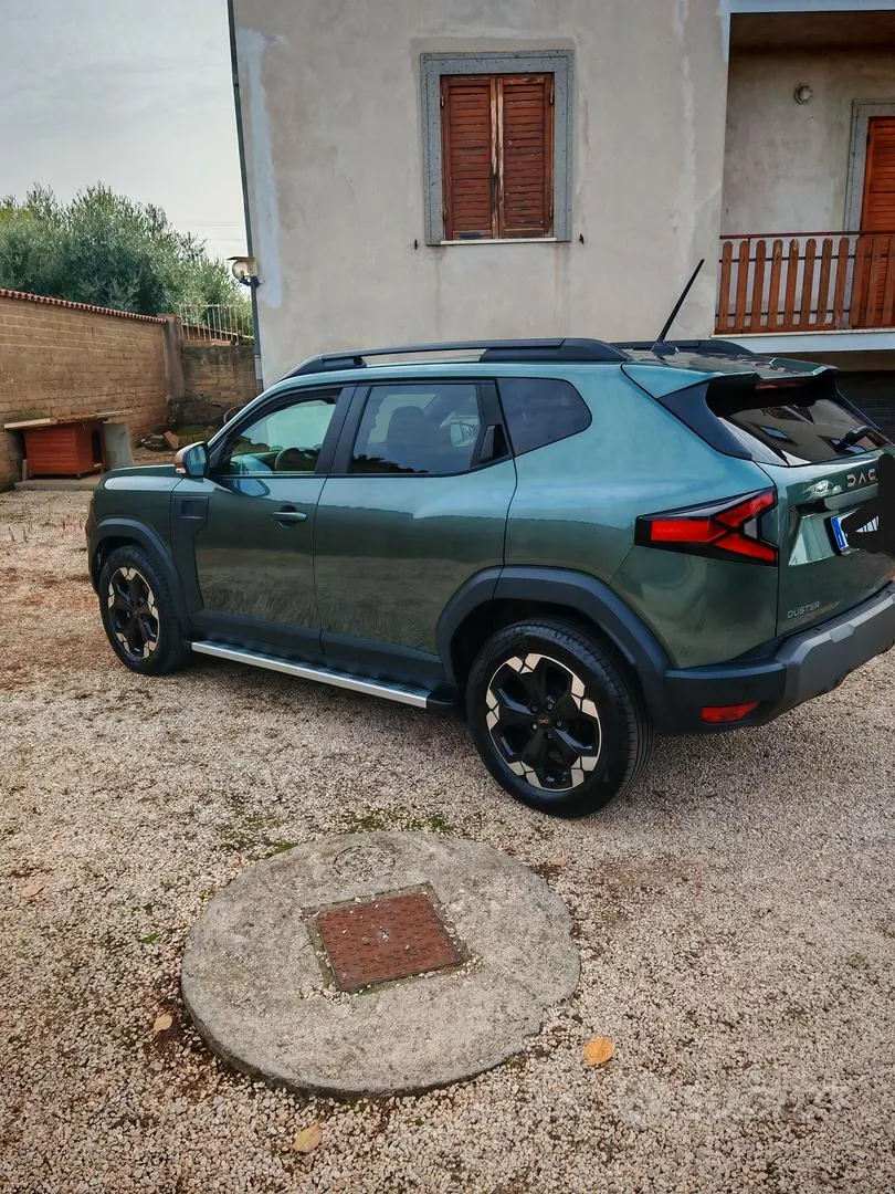 Dacia Duster 2025 photo 2