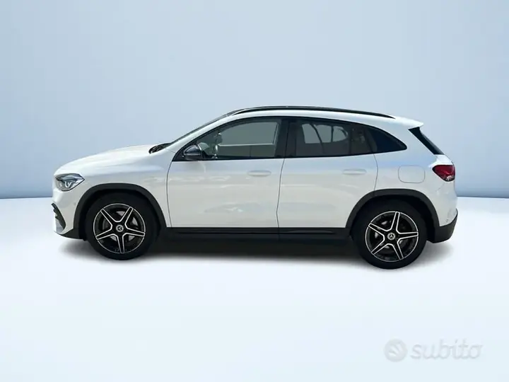 Mercedes-Benz Gla 2023 photo 4