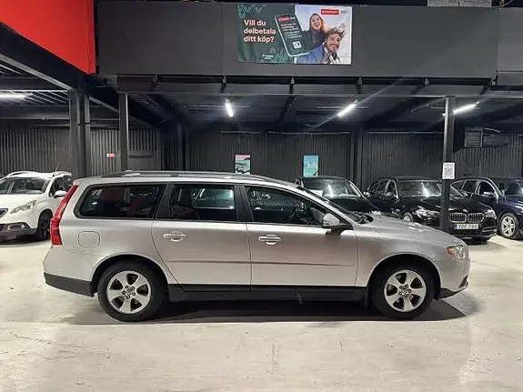 Volvo V70 2009 photo 3