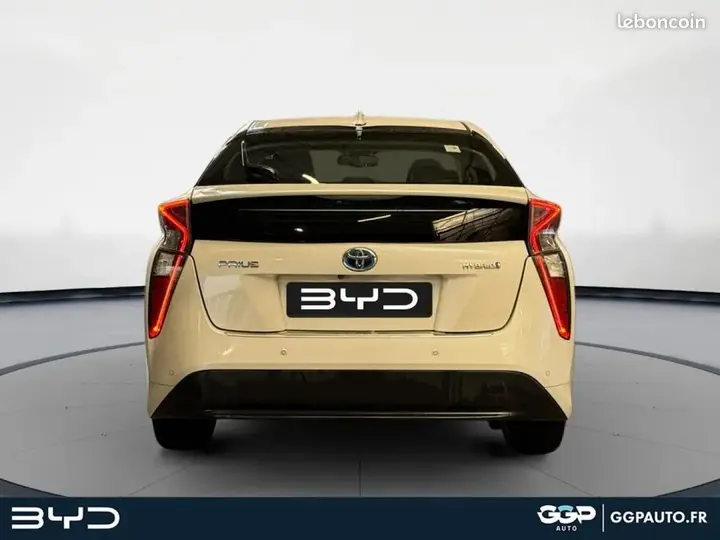 Toyota Prius 2018 photo 4