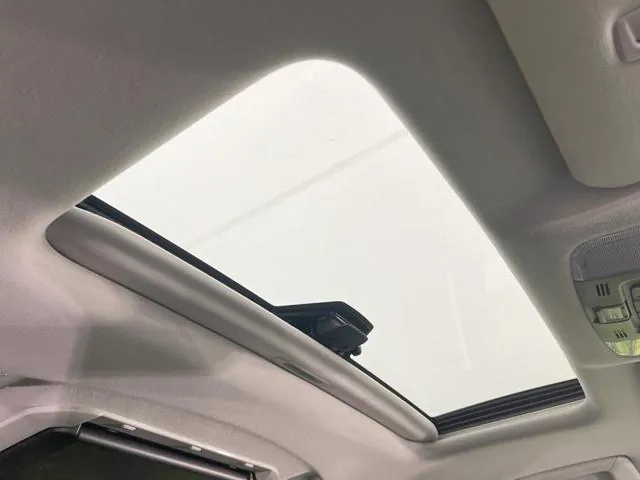 Toyota Alphard 2021 photo 3