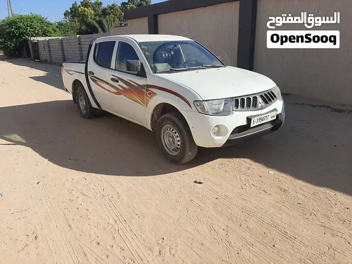 Mitsubishi L200 2007 photo 4