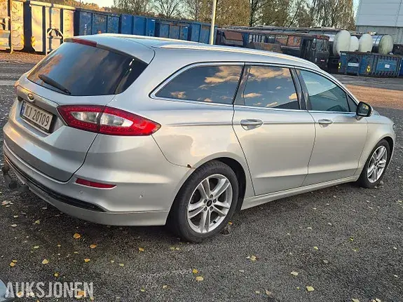 Ford Mondeo 2015 photo 4