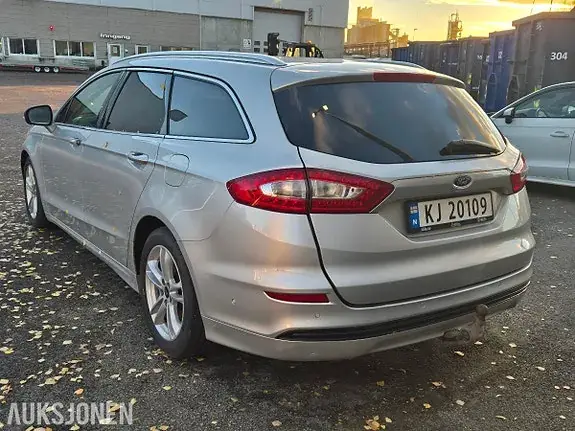 Ford Mondeo 2015 photo 3