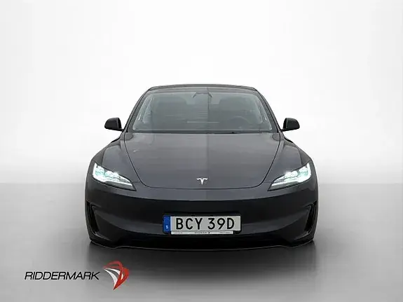 Tesla Model 3 2025 photo 2