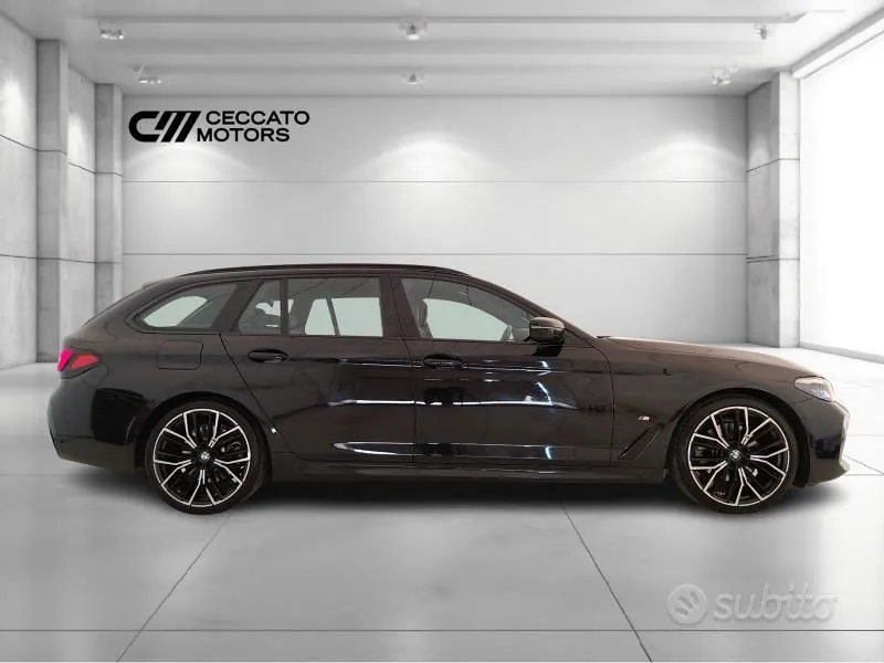 BMW 5 Series 2022 photo 3