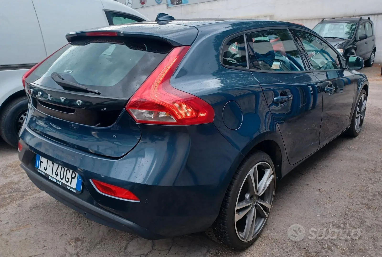 Volvo V40 2017 photo 4
