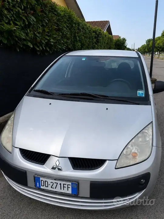 Mitsubishi Colt