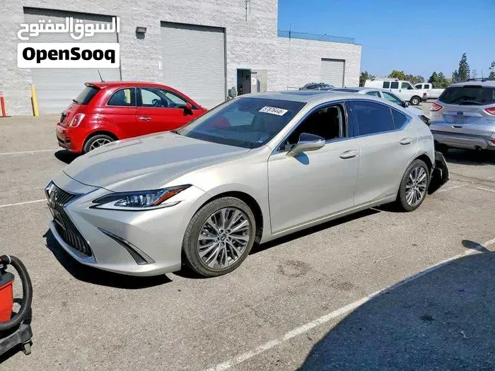 Toyota Camry 2022 photo 4
