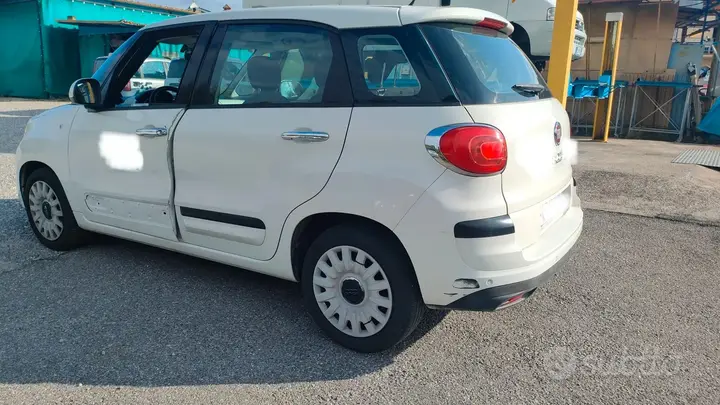 Fiat 500L 2019 photo 2
