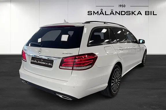 Mercedes-Benz E220 2016 photo 4