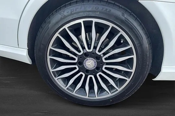 Mercedes-Benz E220 2016 photo 5