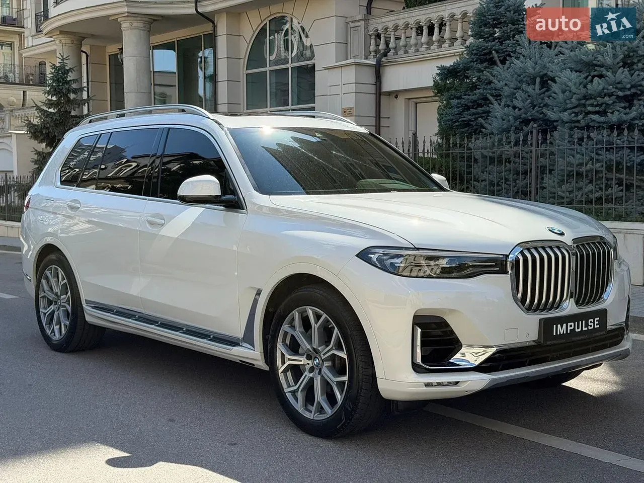 BMW X7