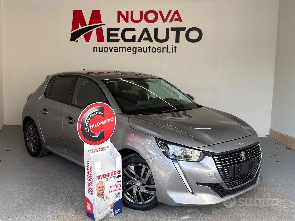 Peugeot 208 2022 photo 2