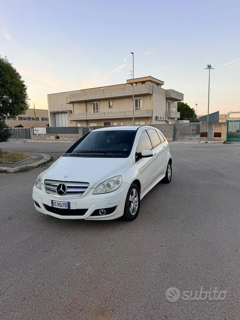 Mercedes-Benz B-Class