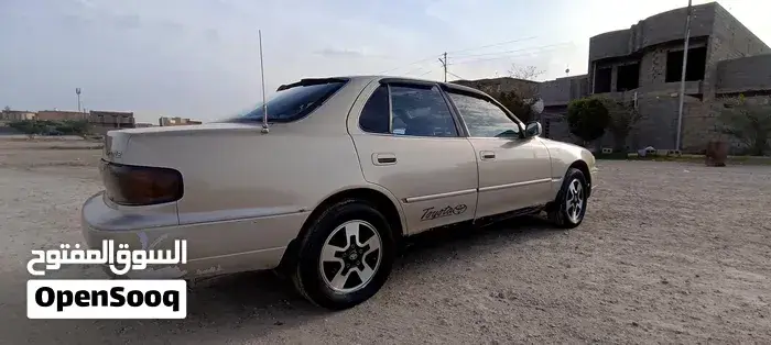 Toyota Camry 1992 photo 3