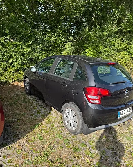 Citroen C3 2011 photo 2