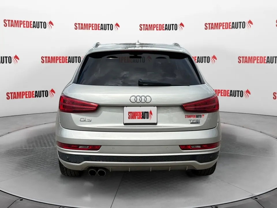 Audi Q3 2016 photo 4