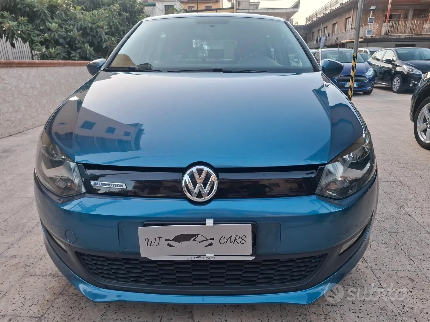 Volkswagen Polo 2015 photo 2