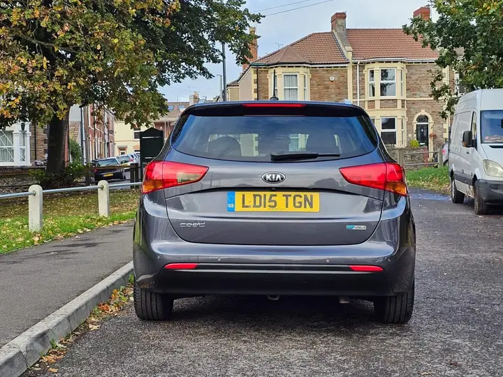 Kia Ceed 2015 photo 5