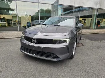 Opel Astra 2022 photo 2