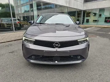 Opel Astra 2022 photo 3