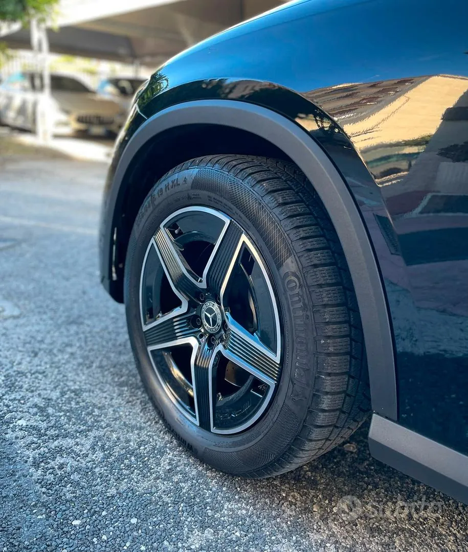Mercedes-Benz Glc 2025 photo 2