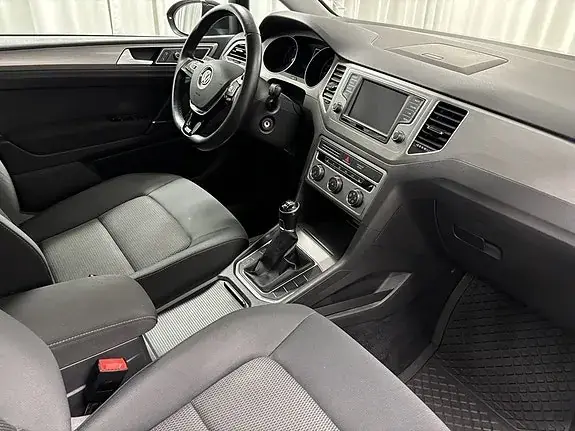 Volkswagen Golf I 2018 photo 4