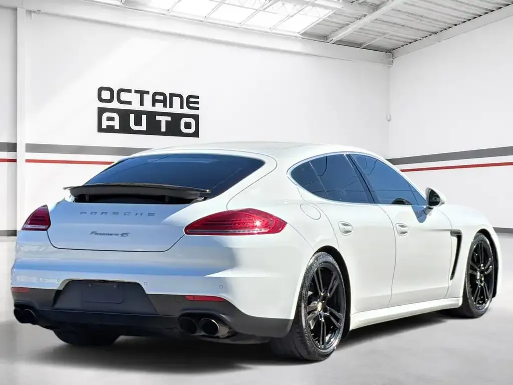 Porsche Panamera 2014 photo 5