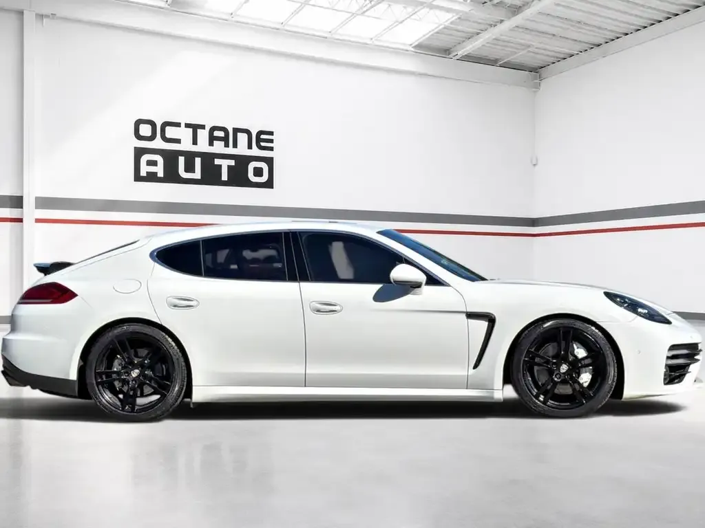 Porsche Panamera 2014 photo 4