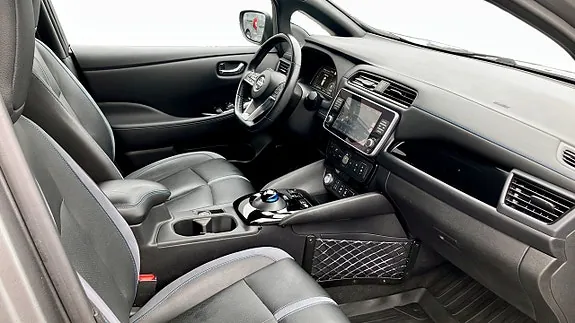 Nissan Leaf 2021 photo 3