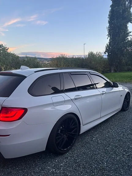 BMW 520D 2013 photo 2