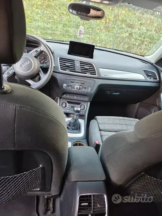 Audi Q3 2016 photo 4