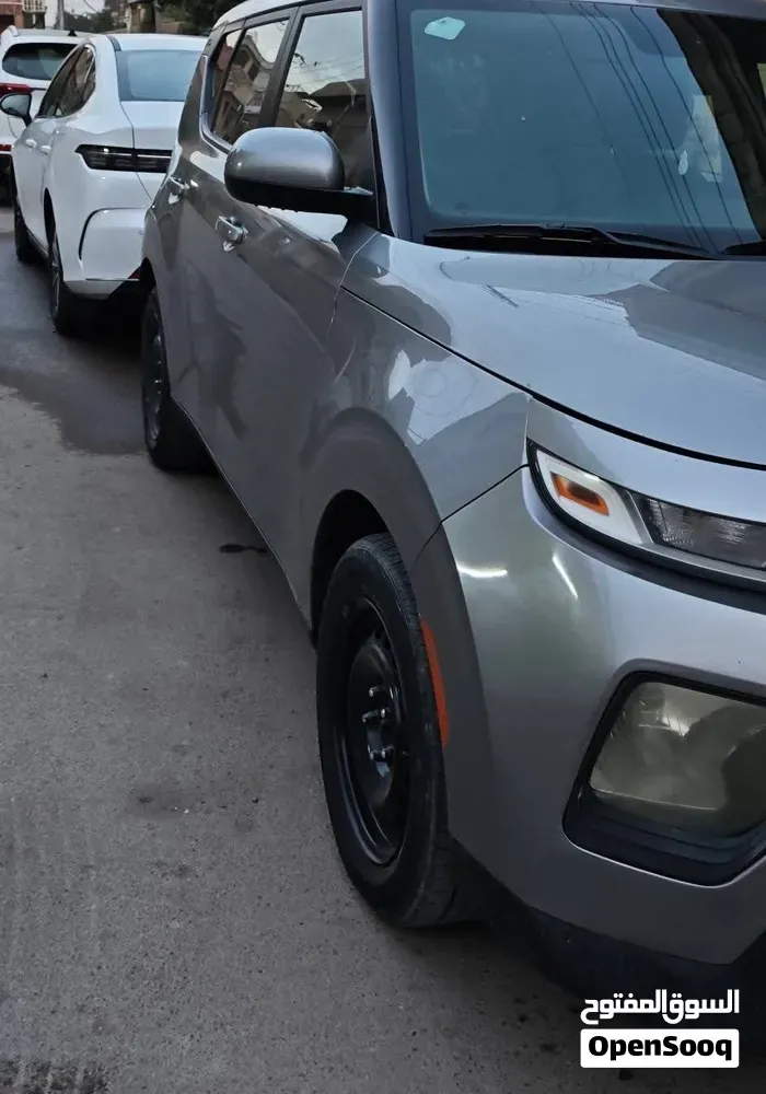 Kia Soul 2022 photo 2