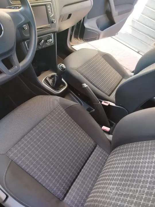 Volkswagen Polo 2017 photo 5