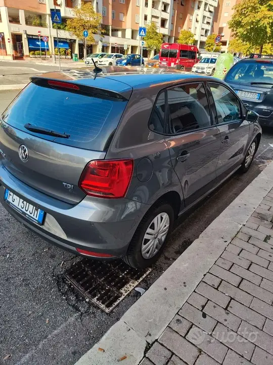 Volkswagen Polo 2017 photo 3