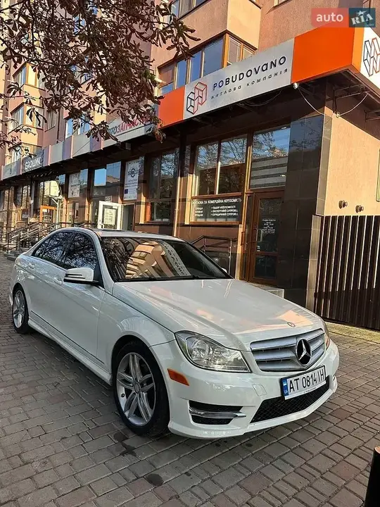 Mercedes-Benz C-Class