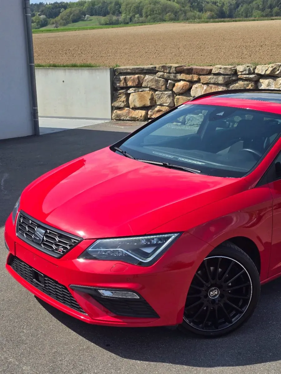 Seat Leon 2020 photo 2