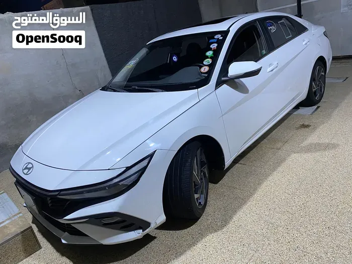 Hyundai Elantra 2024 photo 2