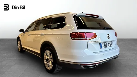 Volkswagen Passat Alltrack 2018 photo 3