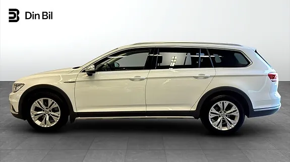 Volkswagen Passat Alltrack 2018 photo 2