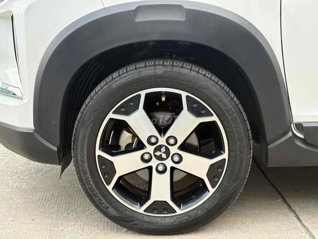 Mitsubishi Xpander Cross 2020 photo 3