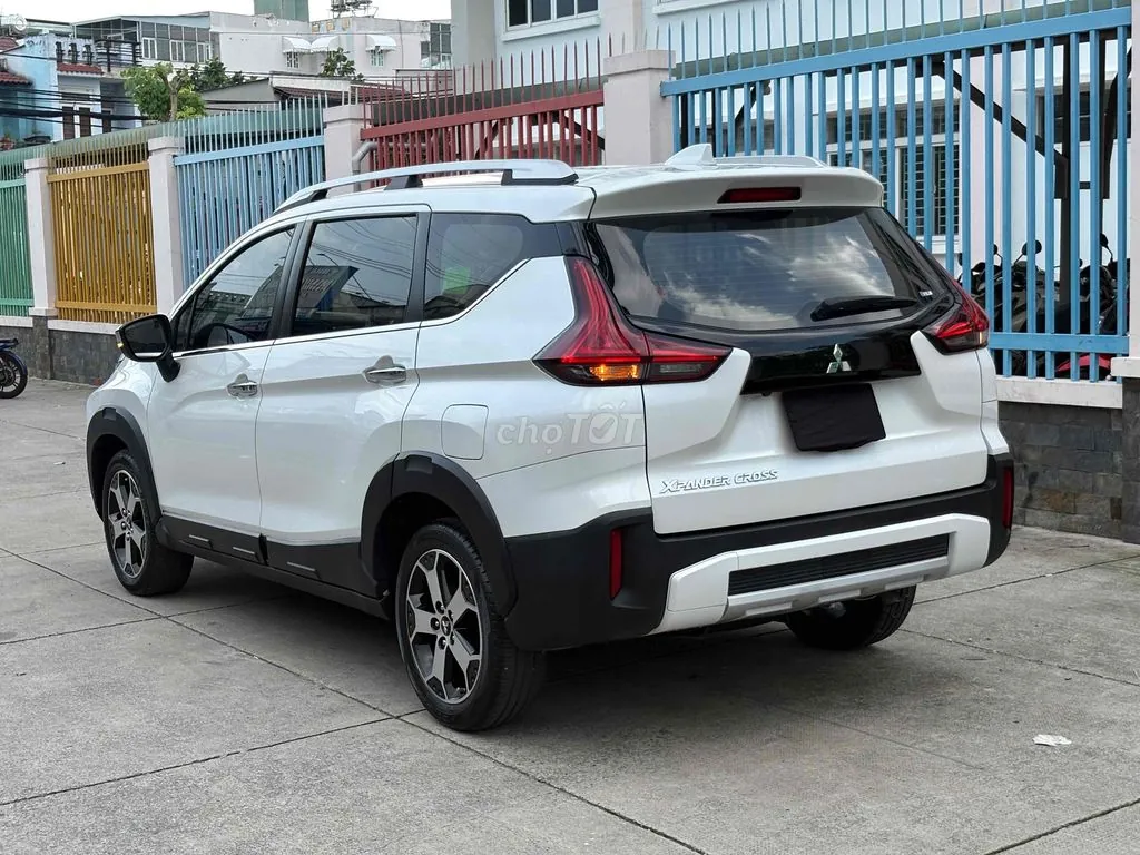 Mitsubishi Xpander Cross 2020 photo 4